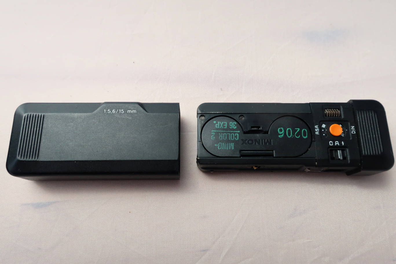 Minox EC
